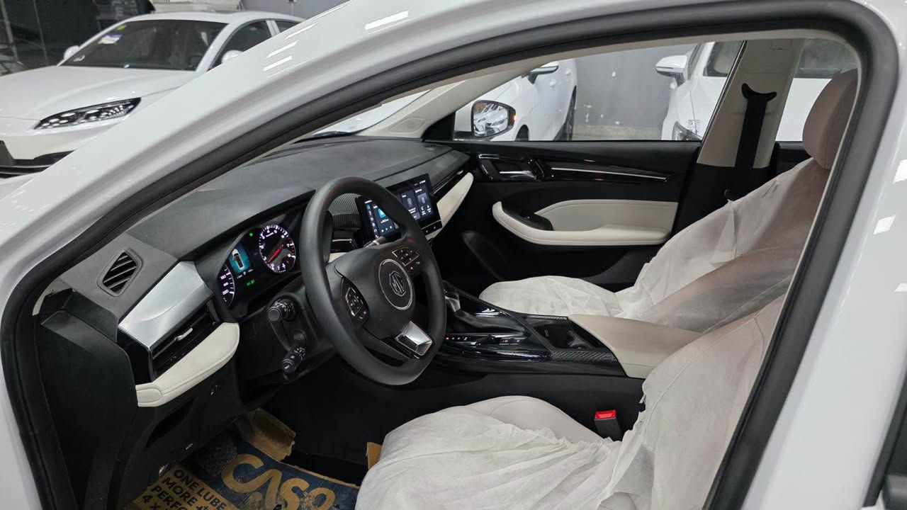 ئێم جی MG5 2025 .٦ ساڵ زەمان.
تەنیا یەك هەزار کیلۆمەتر ڕۆیشتووە.
مواصفات کۆمفۆرت شکل نوێ بصمة شاشة.
ویل کڕۆم.ئۆتۆ هۆڵد.لایت لید و زینۆن.
سعر  116 ورقة.     مۆبایل   ***********   
عنوان أربيل معرض تۆپ کارس أربيل, العراق
