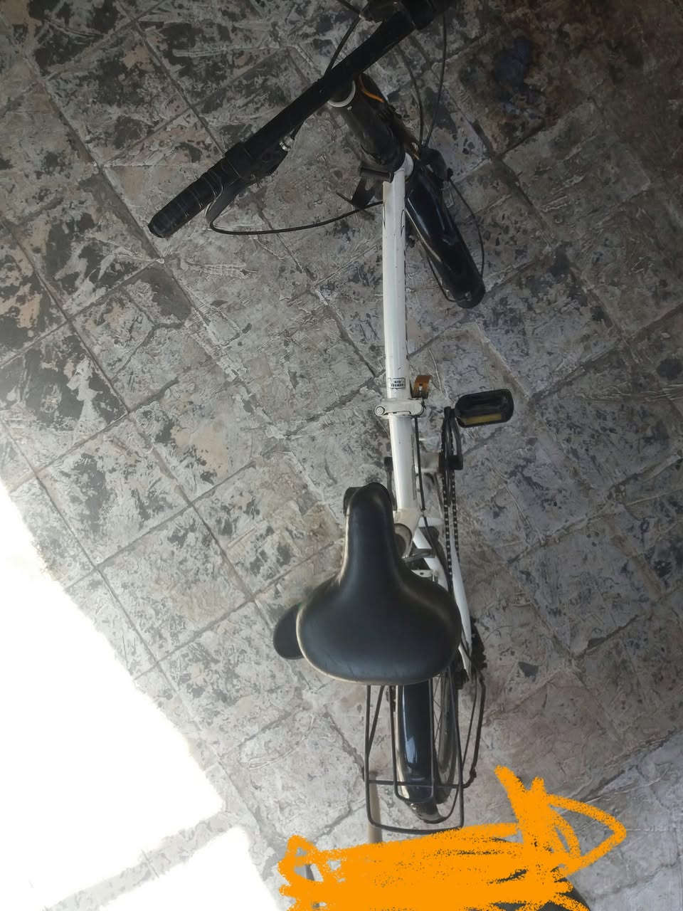 سلام عليكم بايسكل للبيع ياباني ابو الطبكه حجم 20 بايسكل نضيف قليل الستخدام السعر60 وبي مجال للشراي مكاني مدينة الصدر للاستفسار عله الرقم ***********
