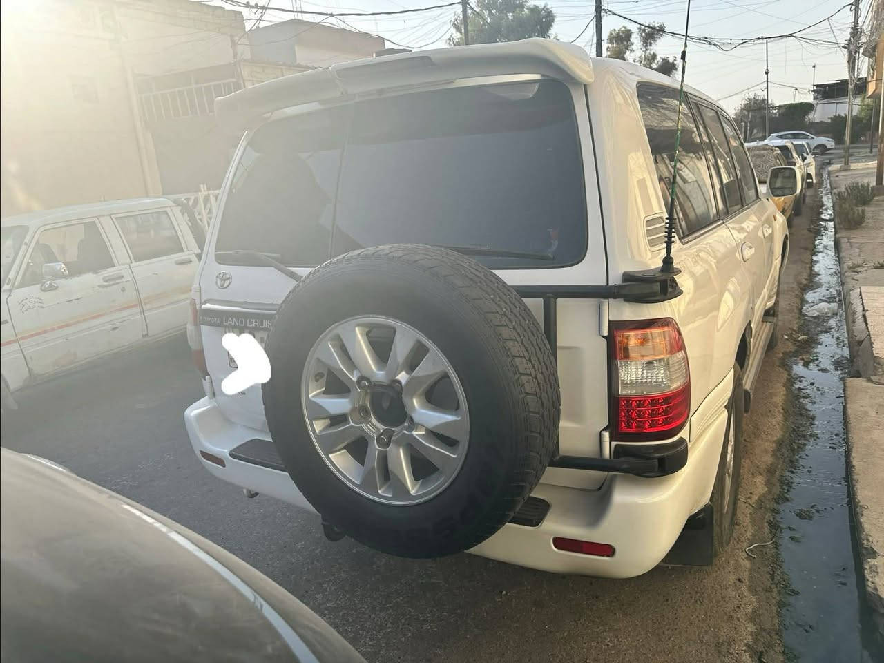 السلام عليكم منيكا 1999 محدثه 2002
رقم اربيل اصوليه 
كير عادي 
كير مكينه نضيفه 
دبل تانكي 
3 قطع تبريد 
ثلاجه 
جامات كهرب اصلي 
بيها جاملغ امام يسار صبغ بدون داخل 
سياره جاهزه من كلشي طخم امامي خلفي جديد 
ثاني يوم تحول 
السعر 125 وبيها مجال بسيط


**إذا كنت صاحب هذا الإعلان وتريد حذفه لأي سبب، رجاءا أرسل رسالة إلى الدعم الفني**