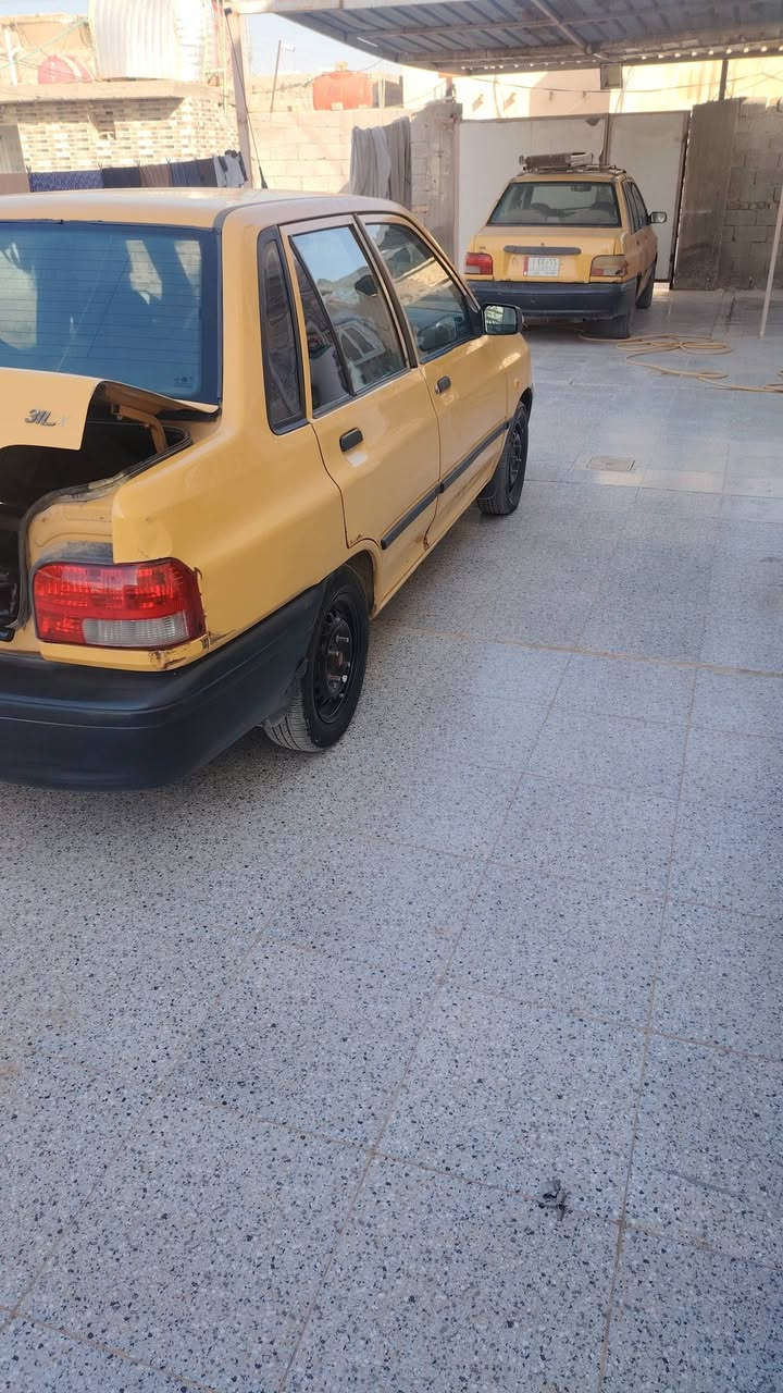 سايبه لبيع مكفول من تبريد شغال صدر جديد غرفه نضيفة سياره جهازه من كلشي معمره كامله من كلشي الرقم قادسيه باسمي السعر  ٣٠ وبيه مجال  قليل مكاني الديوانيه الرقم  *********** موديل 2013
