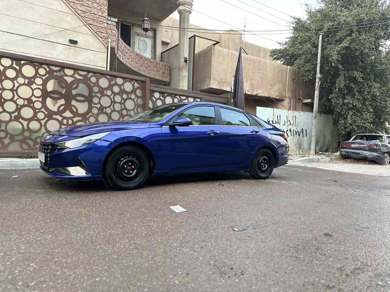 السلام عليكم النترا وارد كندي 2023 فول مواصفات 
حادث بسيط بالمنشور ربع بنيد صبغ وجاملغ بارد 
كير مكينه تبريد كفالة تخم تاير السياره مقص بس شباج شويه مكسور
مكان السياره البياع حي الرسالة 
السعو 153 وبيه مجال 
***********
