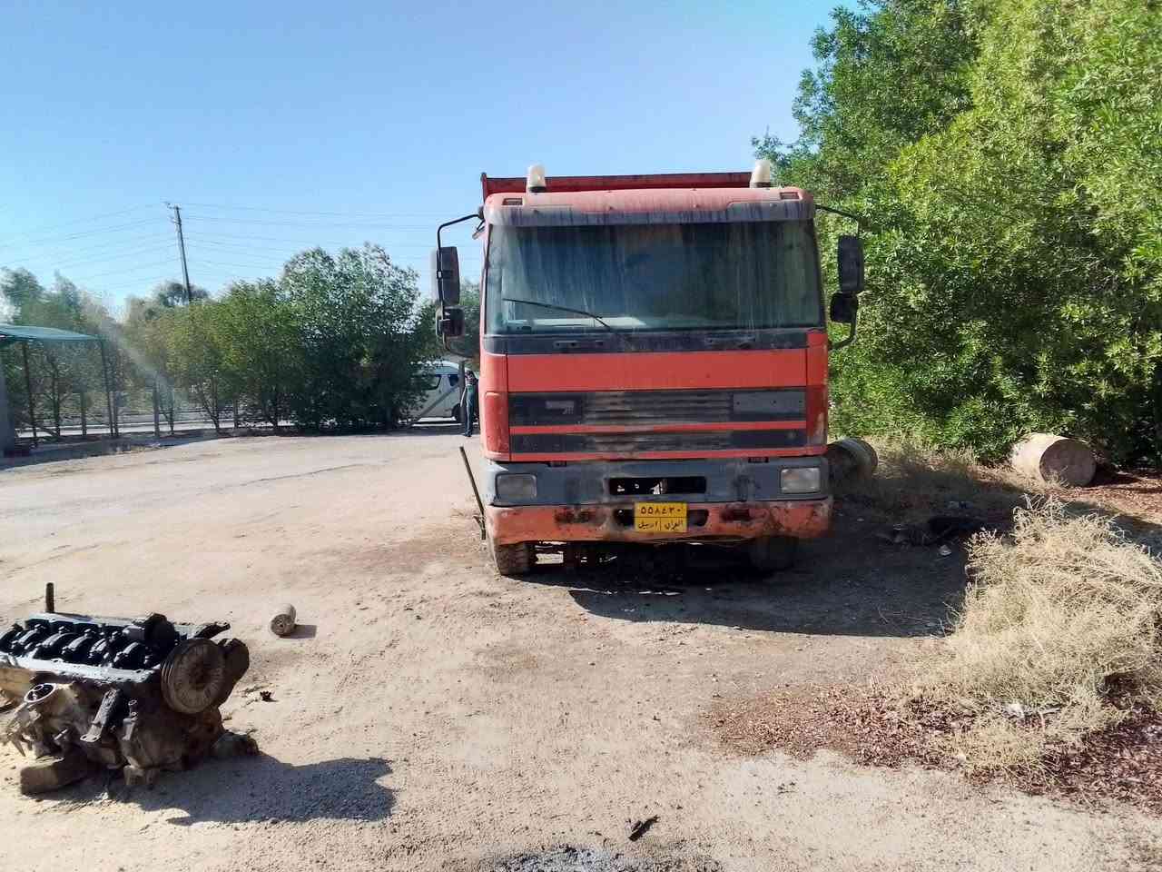 داف موديل 2000بدون مكينه والسنويه باسمي 50ورقه وبيه مجال***********
