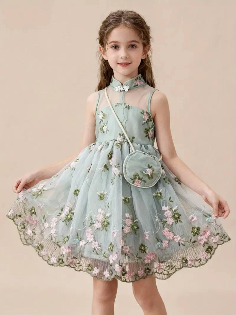 مرحبا بنات ملابس وعناية بشره  كولها  شي ان  اصلي وعندي توصيل للناصريه  وجميع  المحافظات  وشرط  التاخذها  تفحص  بوجود  المندوب واذا مايعجبها  يرجع  اشياء  وملابس  كولها  كوالتي عاليه  والعنايه  الاصليه  والله  تجنن


**إذا كنت صاحب هذا الإعلان وتريد حذفه لأي سبب، رجاءا أرسل رسالة إلى الدعم الفني**