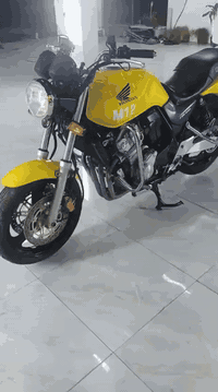 سي بي 4 • مكفولة • معرض تميم تميمي