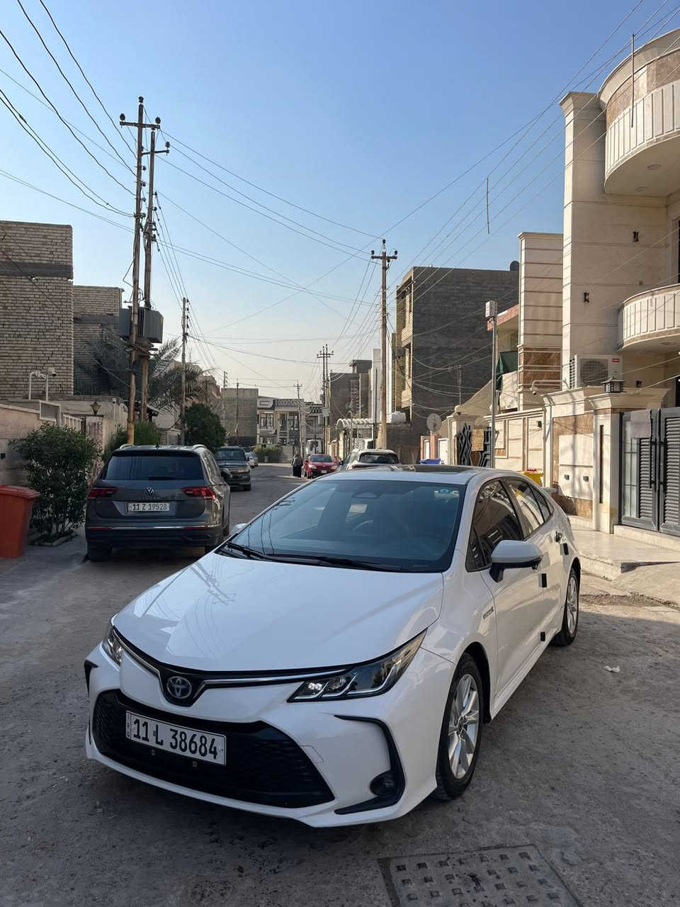 السلام عليكم
حبايب للبيع كورلا 2024
فول داخل احمر 
السياره مكفوله من الصبغ والتبديل 
كير مكينه تبريد صدر غرفة كله جديد
ماشية 28 الف 
بيهه شويه بارد بذيل الجاملغ الايسر 
بيهه سونار 
هزه جديده
السعر 148 وبيهه مجال بسيط 
حي الجهاد حي الحسين 
***********
