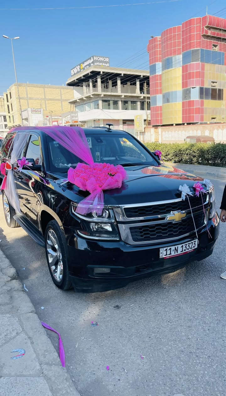 تاهوو 2017 خليجي مكفوله كفاله عامه ماشيه 115 كير محرك حداديه سياره جاهزه سنويه بسمي رقم بغداد
المواصفات قاصه شاشه جبيره كامره دواره حساس خلفي امامي  محرك 5300 
ويل 22 كروم لايت زنون  سيرفس كامل ولا كلوب مشتغل بلعينه 
 سعر 335 ماكو خليجي مكفوله بهذه سعر  شراي يتصل ***********
