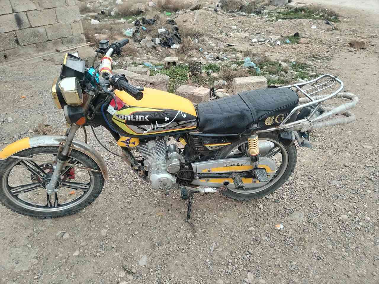 بيع أو مراوس سيفان موديل 2023 اوراق كامله سعره 500 وبي مجال مكاني شهربان ***********
