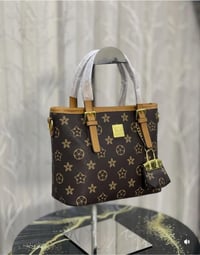 حقائب نسائية • مطبّعة • توصيل بغداد