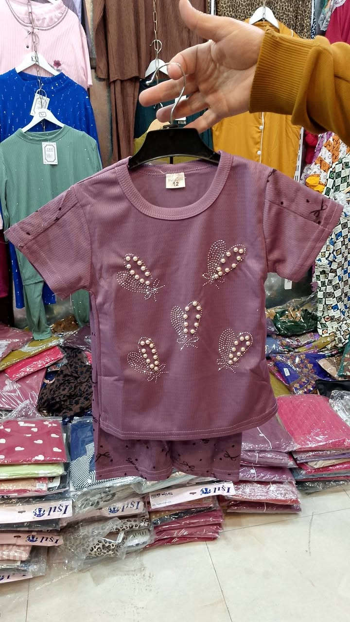 توفر عدنه 🥰 تراك وجمال تراك
وتتوفر جميع وموديلات الوان🌹

يعني جمال نزاكه😍😍 يمنه وبس

يلبس من عمر 2 سنه _ 6 سنه 

خامه ممتازه 🌹🌹

سعر 5 الف فقط جماعت ابو 8و10 طبكو ع صفحه😂

العنوان شارع مصرف مقابل مريوان ابو شالات


**إذا كنت صاحب هذا الإعلان وتريد حذفه لأي سبب، رجاءا أرسل رسالة إلى الدعم الفني**