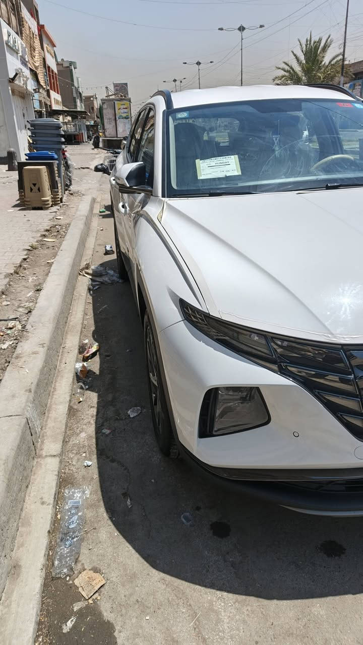 سلام عليكم توسان خليجي مديل ٢٣بسمي فول عده بانوراما ماشيه ٤١ مكفوله سعر ١٩٠ وبيهه مجال لشراي ***********
