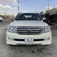 لاندكروزر للبيع فول سياره رقم 07715219384