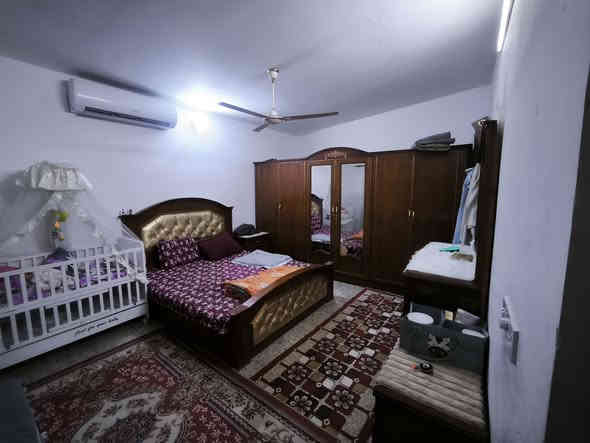 بيت تجاوز للبيع 100متر طابق واحد بدون بيتونه صب مسلح والارضيه رفت مو بتلو
يحتوي على غرفه ومطبخ واستقبال وحمام وتواليت داخلي وترك 
وتواليت خارجي 
شارع النواب مقابل رائد الواسطي نهايه الفرع 
او قريب على حسينيه الامام المهدي 
مدارس قريبه عليه  

،سعره 50وبيه مجال بسيط 
***********واتساب
***********واتساب
