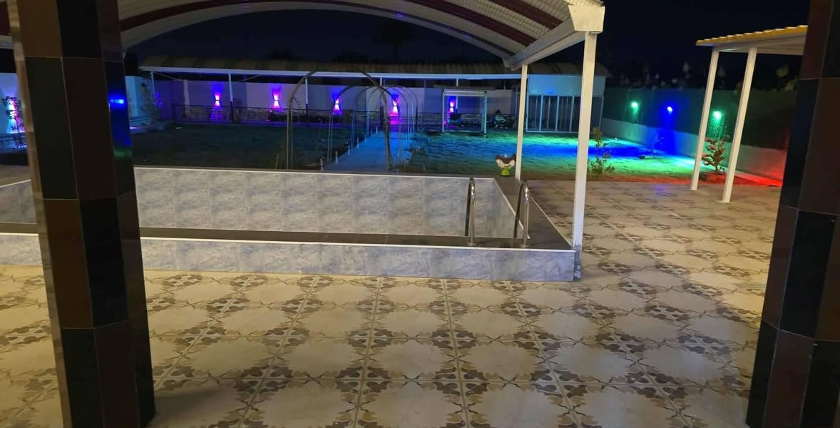 900 متر زراعي على طريق السنيه مع بيت كمل موثث طريق السنيه العام للستفسار ***********
