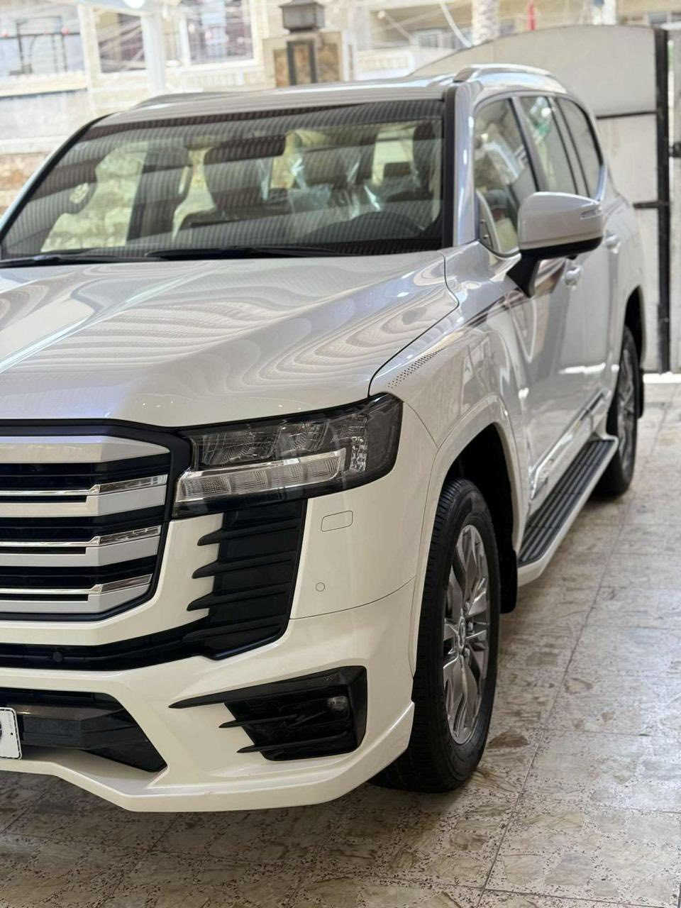 السلام عليكم 
البيع لاندكروز زيرو السياره    
رقم بغداد الدوالي بسمي شخصياً
بريم اصل بدون برده خلفيه
 جي  اكس ار لمتدد GXR LlMlTED    تطبيق 3 شاشات
بريم اصلي اصل وفصل 
5 كامرات شاحن لاسلكي كت لحايه اصلي
مواصفات معروفه 
السياره كفاله. من الشخط والرصعه والبارد ع شركه 
مكاني بغداد
والاتصال ع رقم 

***********
