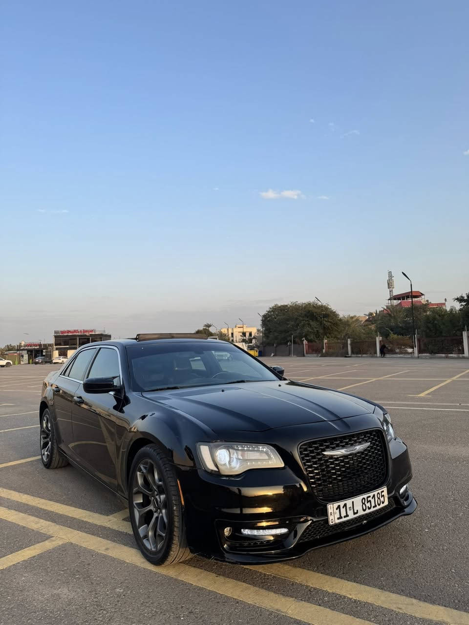 سعر مناسب 235$🔥
السلام عليكم 
كرايسلر اوباما 300.  C.  
  2020.   
المحرك : . v6. 3600.

وارد امريكي  حادث بابتين مع داير الجاملغ الخلفي  
 بدون ايرباك 
بجم كبس بلادي 
صور الحادث مرفقة بلمنشور 
كير محرك بشرط  كفالة  
ماشية.66mi.  بشرط الفحص
رقم بغداد دولي  سنويه جديد هزه فحص جديد تحويل بشرط
 
📍مواصفات الC.  فول 1/1 
📍بصمة تشغيل 
📍بانوراما 
📍نضام سبورت 🏁
📍كشنات جلد بلاد 
📍 كشنات كهرباء 
📍كشنات تدفئة +تبريد
📍خزن ميموري 
📍تدفئة ستيرن
📍مثبت سرعة 
📍كامرا خلفية 
📍مري جانبي هيتر 
📍دخول ذكي (بصمه)
.
وبعد مواصافات ال C المعروفه 
السعر235$ مع المجال القليل 

للاستفسار اكثر الاتصال

***********
 
مكان السياره بغداد الكرخ (الحرية)
رجاء ماتعامل بلاتصال تجي تكلب وتقتنع وتدلل 🚨🔺
