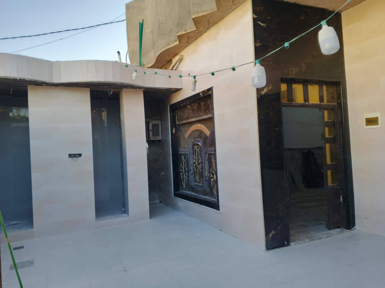 كادر متفرغ
سيراميك بورسلين  مرمر كاشي 
شغل درجه وله شرط ستلام مهندس 
فقط داخل النجف 
رقم بي وتساب ***********
