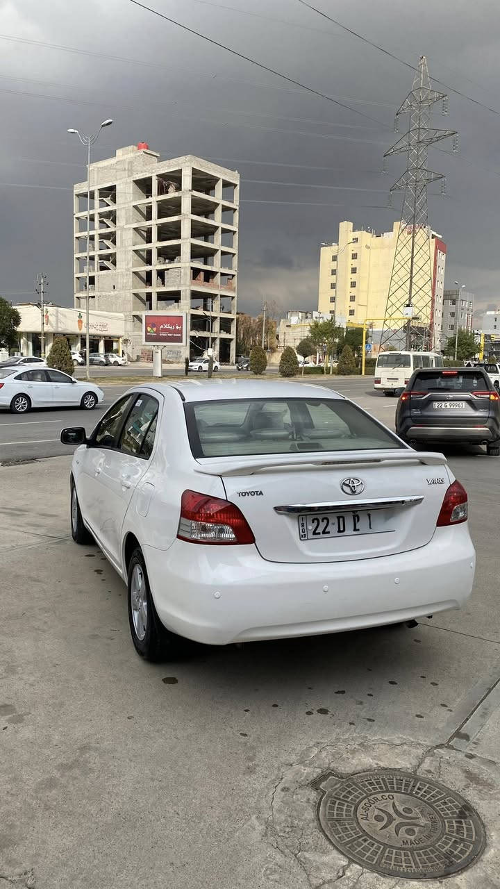 تويوتا يارس ٢٠٠٧ سعودي سيارة دبل كيج محرك كبير كير اوتوماتيك شاشة كاميرة اصلي سيارة محرك كير كل شي ب شرط ماشي ١٦٠.  الف حقيفي سيارة بيها قطعتين سخ و  مكانين تعديل بدون دواخل بدون اي شي 
سنوية فحص هزاز لخاية ٢٠٣٠ 
مكان سيارة اربيل 
سعر سيارة ٩٠ ورقة شوية بي مجال 
***********
*********** واتس اب
