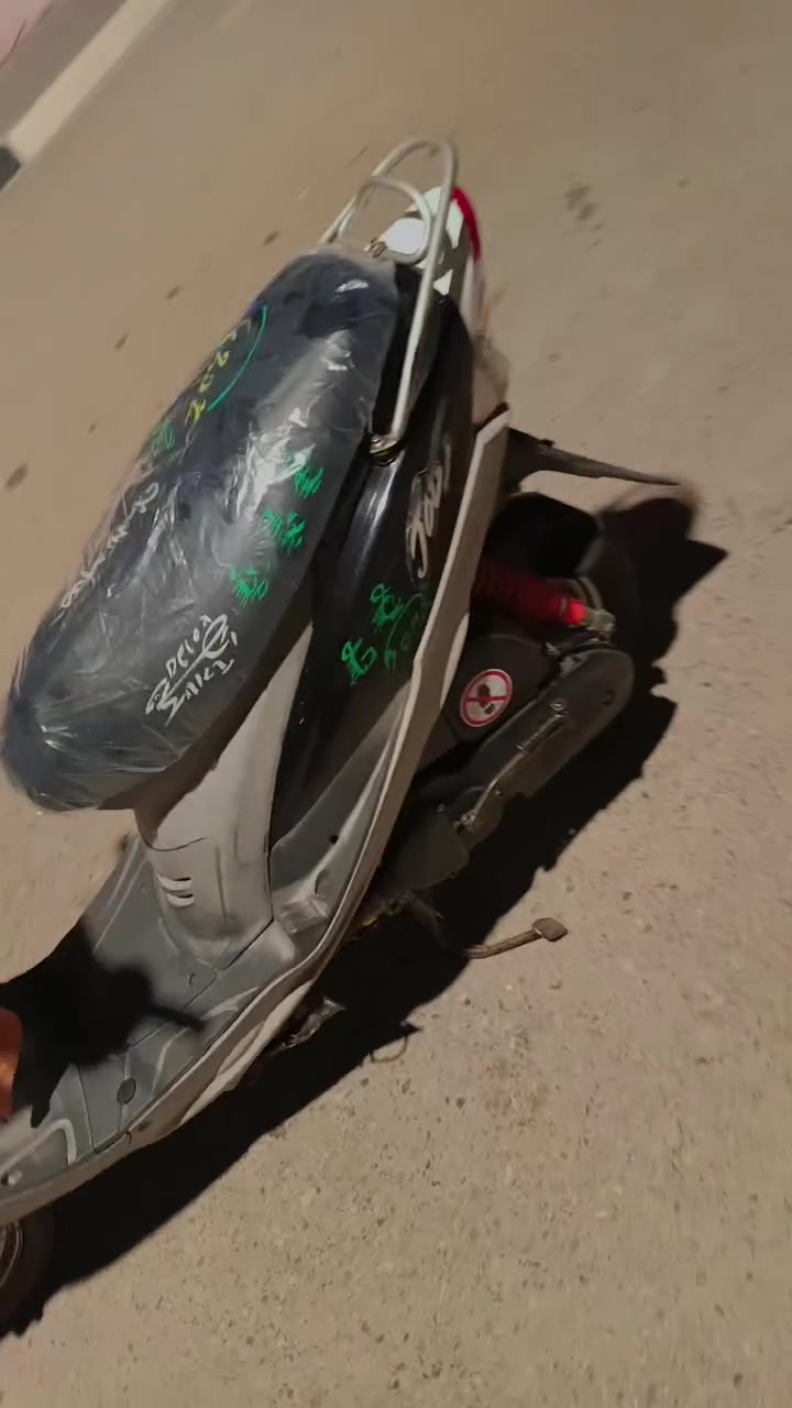سلام عليكم دراجه ماكس قجمه الدراجه نضيفه سلف هندر مكاني بصره القبله 4199 275 0778


**إذا كنت صاحب هذا الإعلان وتريد حذفه لأي سبب، رجاءا أرسل رسالة إلى الدعم الفني**