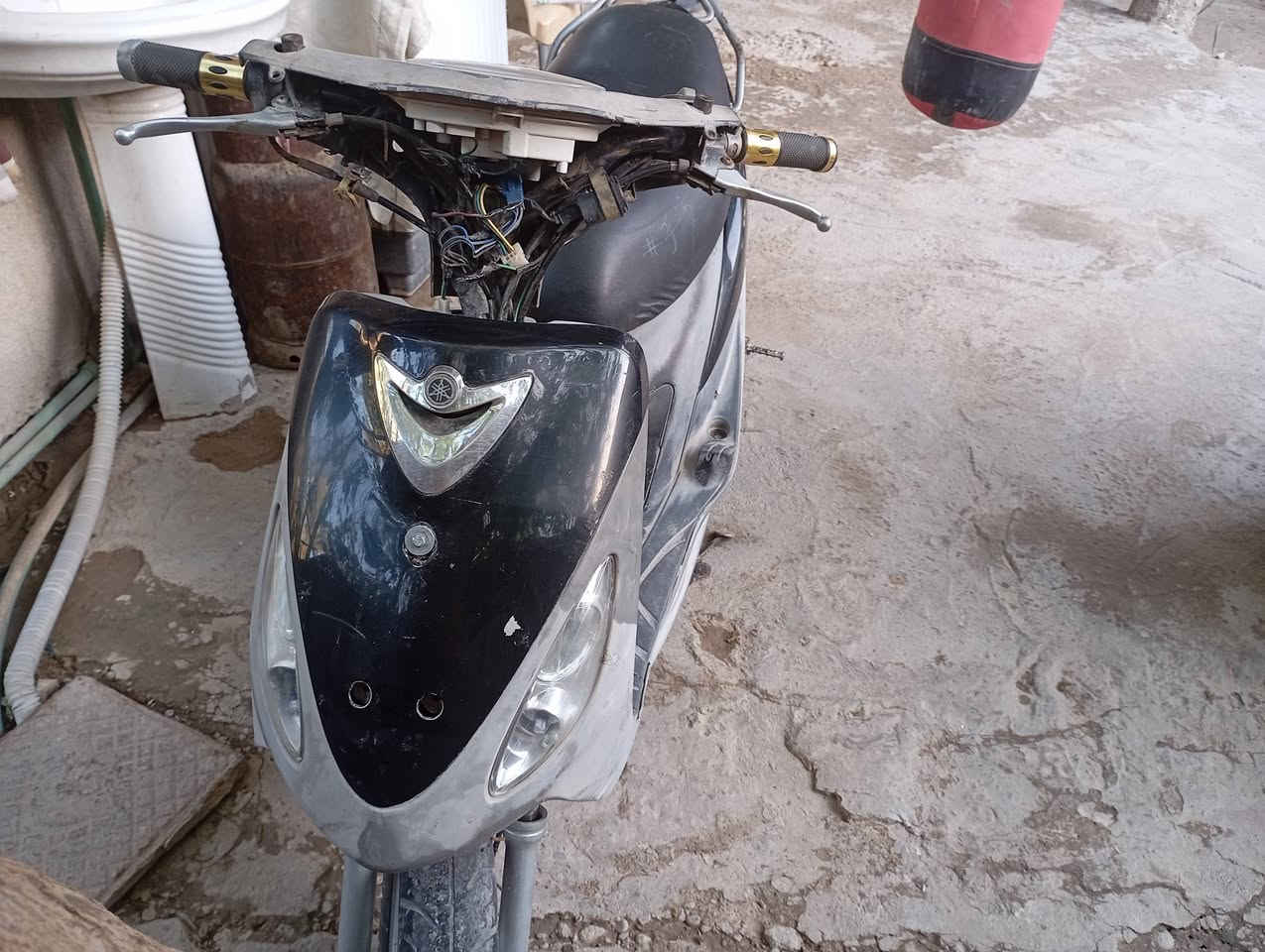 ماكس منغولي 
سلف وهندر وكهربائيات كله شغالة 
شلعه ومعدل ونعومه 
حله سياحي 
***********
