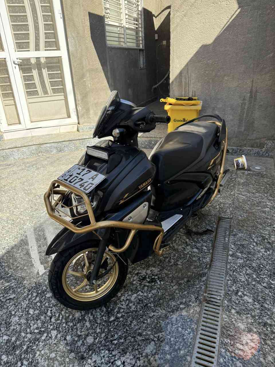 السلام عليكم
دراجة zr 24 مرقمة مثنى بأسمي الدراجة مكفولة كفالة ماشية قليل شبه زيرو الدراجة شوفة عينك مكملة من كلشي  
السعر ب٣٧٥٠ وبيها مجال  اتصل وتدلل
***********
