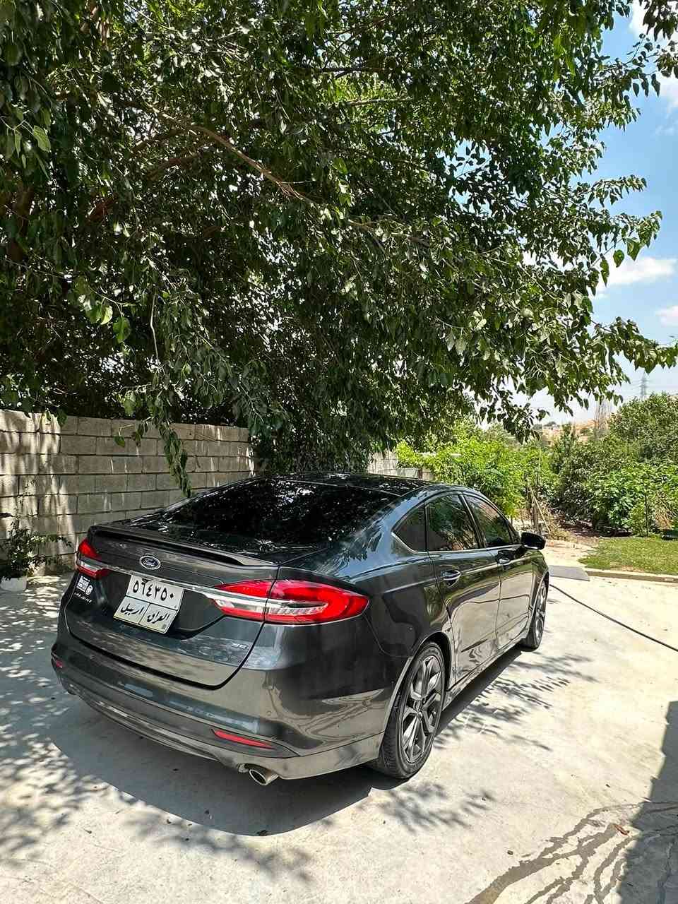 Ford fiusion فرۆشتن
٢٠١٧
٢٠٥
دوو پارچە و نیو بۆیاخ بێ ناو گرت 
سەنەوی بەسەر چوە
١١٢$ کەمێک مەجال 
***********

