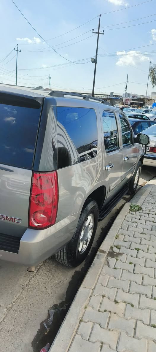 سلام عليكم جمسي بتره مديل 2007 سياره جاهزه للاخير تخم تاير تيريد مكينه كير صدر كله جاهز سياره بدون حادث ولا طخه مصبوغه للجماليه فقط القماره ممصبوغه رقم كركوك الماني قرار 48  العسر 137 وبي مجال مكان سياره كركوك ‏‪***********‬‏
