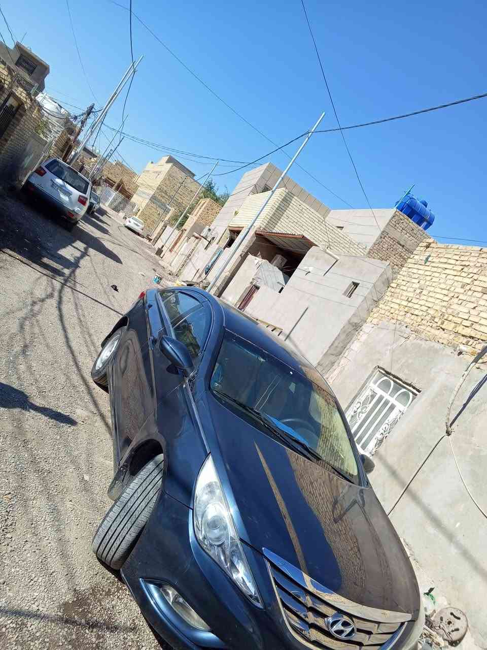 السلام عليكم سوناتة 2014كفاله من ضربه وكص  فقط بيهة حرك بل المكينه وشديتلهة كير ومكينه حاويه 2400تخم تاير جديد حداديه وره وكدام ستونه شاديهة سياره تاخذه ربع مذب عليهة مكاني ديوانيه عفك سعرها 85وبيه مجال بسيط لشراي ***********
