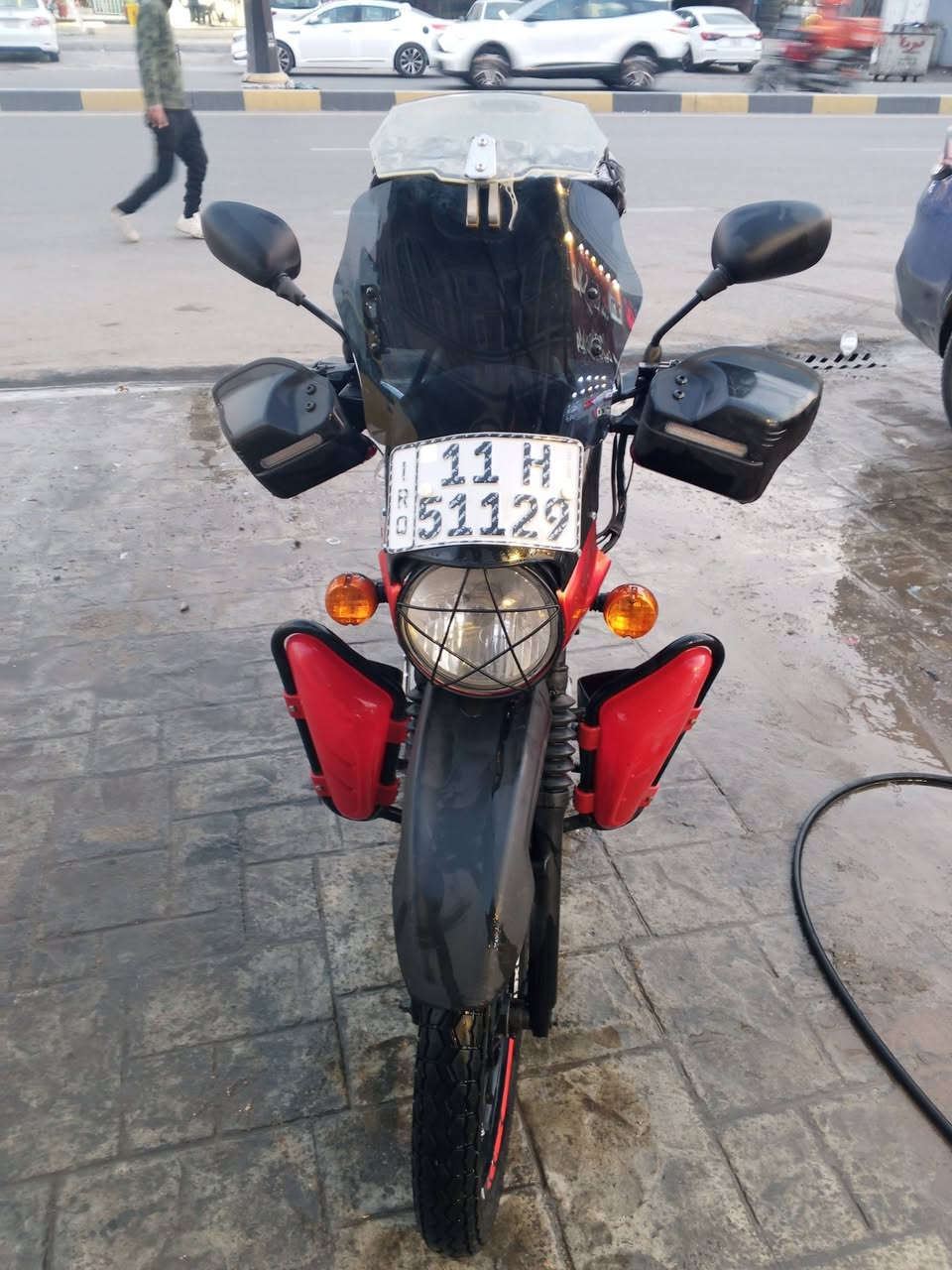 سلام عليكم دراجه بوكسر مكفوله كفاله عامه مرقمه تحويل ثاني يوم دراجه صبانه ما واصلتها بعدهها وضيه شركه تبديل دهن امزويل كل 10ايام دراجه خير من الله جيب فيترك وافحص دراجه مكفوله كفاله عامه موديل 
غير متواجد فيس 
***********
متواجد واتساب
