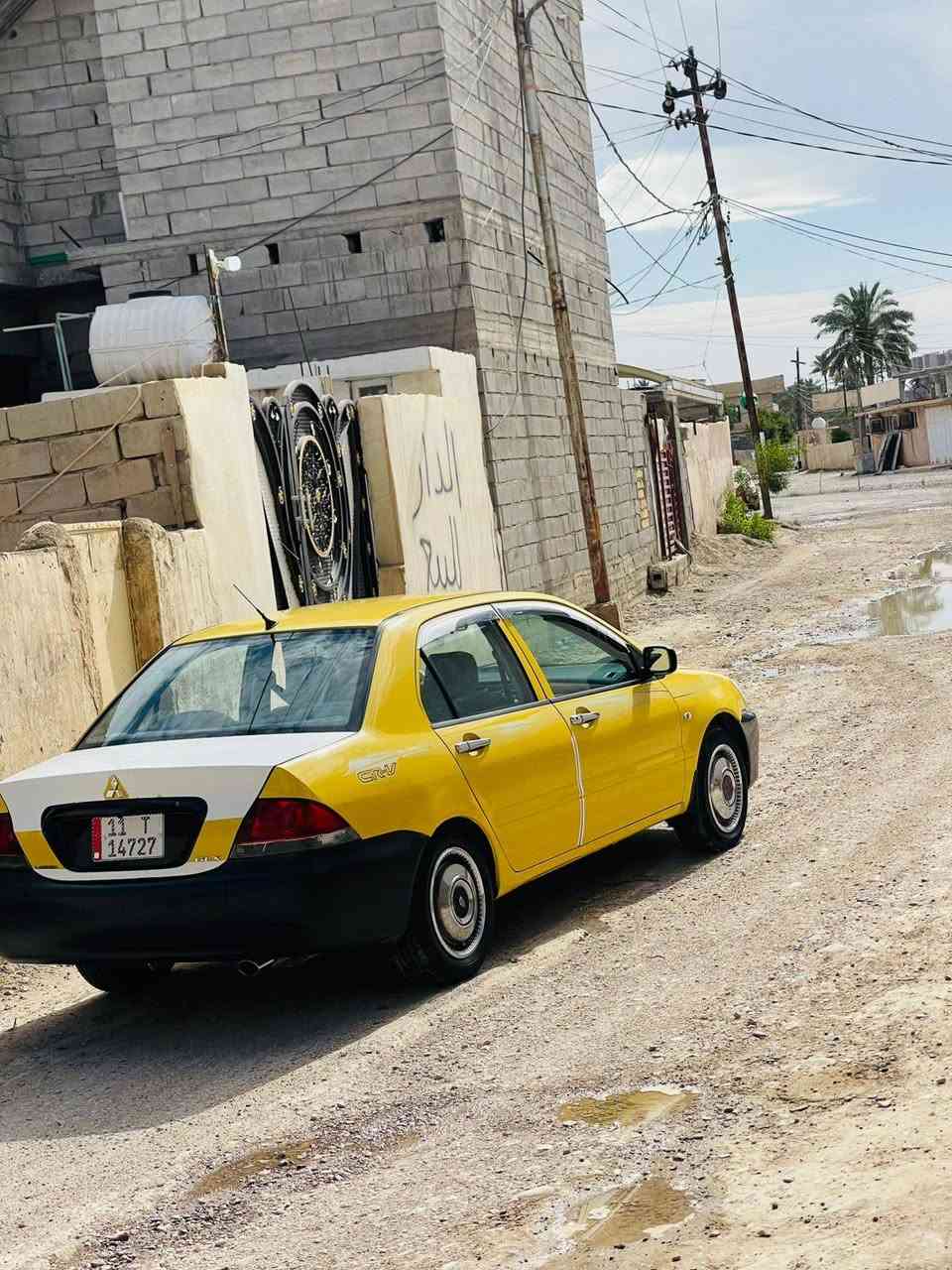 السلام عليكم لانسر للبيع سياره بدون ضراب بس لهلات فقط لباقي مكفول من صبغ أو ضراب مكان ديالئ سراجق رقم الهاتف *********** السعر 75 بي مجال تايرات جديدات تبريد شغال مابيهه نقص
