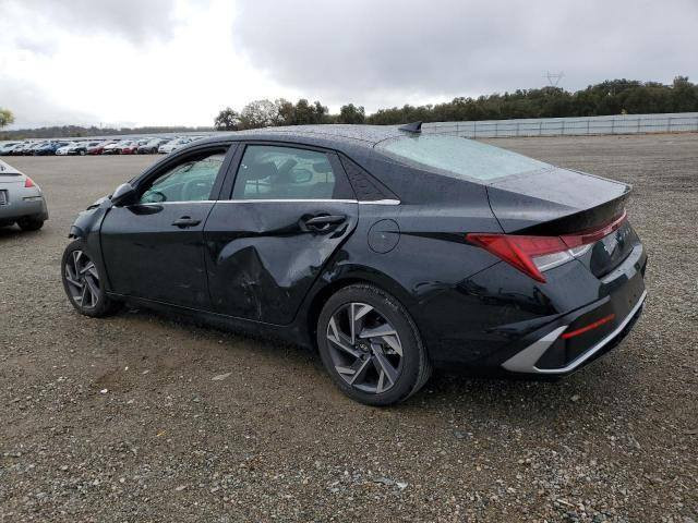 اسلام عليكم
النترا. موديل 2024.
مواصفات. فول الفول. بصمه تشغيل عن البعد. فتحه سقف. رادار امامي خلفي
محرك 2000 دوش

ماشيه 30 الف
حادث. موضح بل صور
السعر. 142 وبيه مجال
المكان بغداد محموديه 
رقم الهاتف ***********
***********
