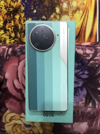 جهاز تكنو كامون 40برو فايف جي كامل ملحقاته 90فريم ببجي بيع أو مراوس سع...