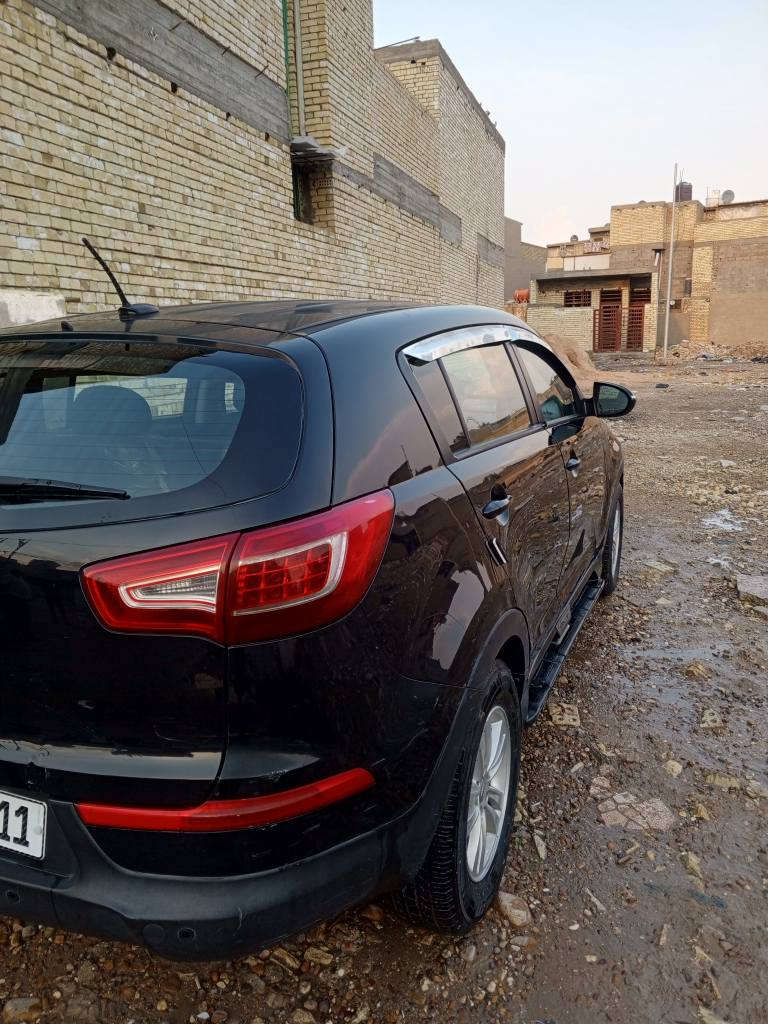 السلام عليكم اخواني الاعزاء من رخصة الادمن المحترمين للبيع كيا سبورتج موديل 2011 رقم انبار انكليزي هزة وسنوية جديد مكينة 2000 دوش سيارة كفالة عامة بدون اي حادث فقط صبغ أثر شخط باب السائق ربع والجاملغ أمامي ربع صبغ باقي السيارة كفالة شواصي وتكم ولغود كفالة بدون ايرباك مكينة كير مكفولات تبريد ثلج منظومة جديدة صدر أمامي خلفي جيد جدا تخم تاير بجم جنطة كبس العنوان بغداد الدورة السعر 110 بيها مجال قليل هاتفف
***********
***********
 اسف على الاطالة بغداد, العراق
