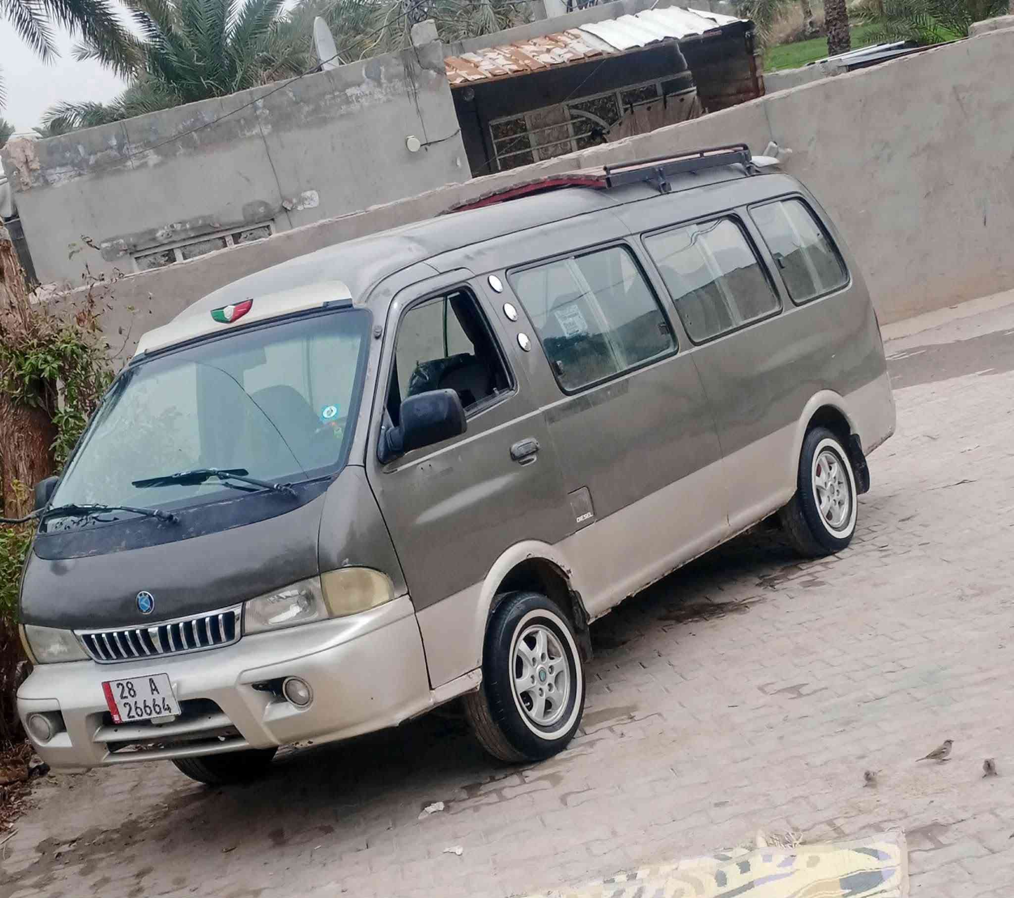 بريجو شبوط 2002 بسمي رقم نكليزي  سياره كير واكسن تخم تاير جديد شواصي حلوات مكينه 3000 تنقص مصفر هئه ومرور بيه بارد وره باب سلايت السعر 90 وبيه مجال ***********
