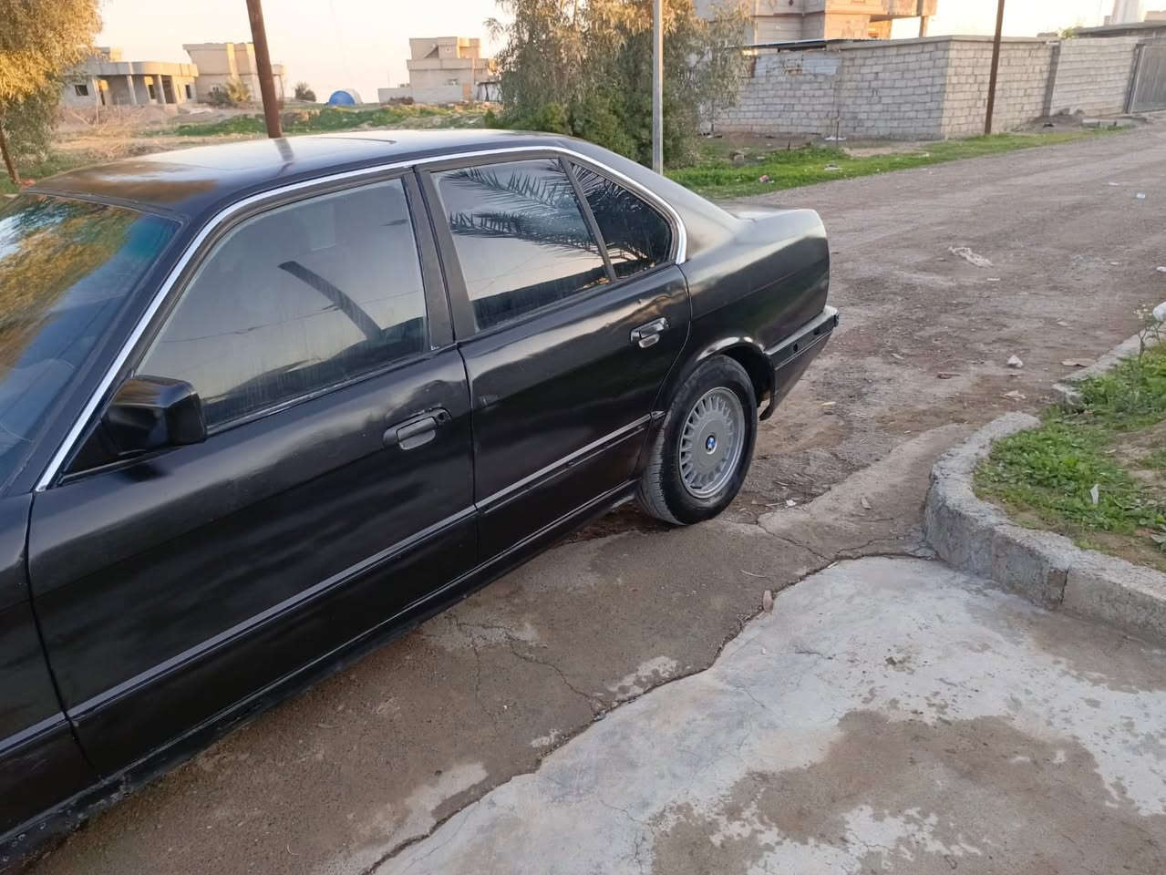 سلام عليكم ورحمه الله سياره بي أم (525) السياره فولل تبريد شغال كير عادي محرك فلل وصدر سياره جديد سياره كله شرط من دعاميه ل دعاميهً سعر السياره (32)ويرهم مراوس حسب القناعهً واستقبل مسجلً و ما مسجل رقم الهاتف للستفسار (***********)متواجد فقط وتساب و ماسنجر
