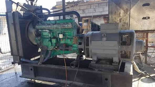 مولدة اسكانيا  #للبيع 250 KV 
موقع كامل مع عدد مشتركين  400 امبير
الموقع ناحية العكيكة 
طريق ناظم كرمة حسن 
الشارع العام لـ (نهر الفرات ) 
للاستفسار الاتصال على 
***********
