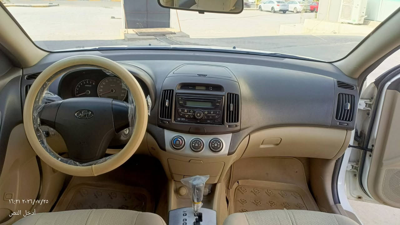 السلام عليكم النترا 2008 سيارة منظومه غاز بيها صبغ 3 قطع بدون داخل سنوية ساقطة السيارة بيها كلير مشغول سقف وبوند وصندوق السيارة كلش حلو تبريد ثلج السعر (95)$ وبيها مجال للطيبين الاتصال على الرقم ***********
