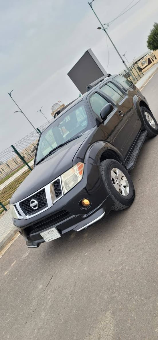 نيسان بافندر
موديل 2008 
رقم واسط مشروع وطني تحويل مباشر 
محرك 6 سلندر كير اوتماتيك وعادي 
سبعه راكب فور ويل تبريد ثلج تتفئه 
تحكم مري شاشه كامره دواره 
حداديه امامي خلفي جديد 
تخم تاير جديد باتري جديد 
سياره بدون اي نقص جاهزه من كلشي 
مكاني كوت مركز مدينه السعر 88
هاتف *********** بي واتساب
