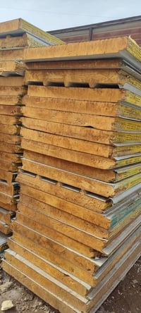 بسم الله الرحمن الرحيم من رخصه مدير الكروب وصلت وجبه الساندويتش النوعي...