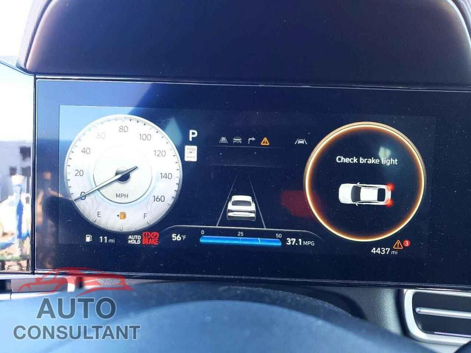 السلام عليكم لبيع سياره الانترا موديل 2025
سياره حالين بل طريق شهر توصل انشالله 
تدخل  تسجل على اسم مشتري كبل تدخل كتاب شهداء هم 
مكاني بغداد 
رقمي ***********
