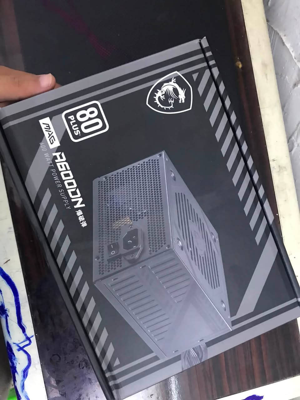 رام 

‏TEAMGROUP T-Force Delta RGB DDR4 Ram 16GB (2x8GB) 3600MHz CL18

المذربورد 

‏ASUS PRIME H610M-K D4 ARGB Motherboar

البورسبلاي msi 600

السعر خاص ومتوفر توصيل


**إذا كنت صاحب هذا الإعلان وتريد حذفه لأي سبب، رجاءا أرسل رسالة إلى الدعم الفني**