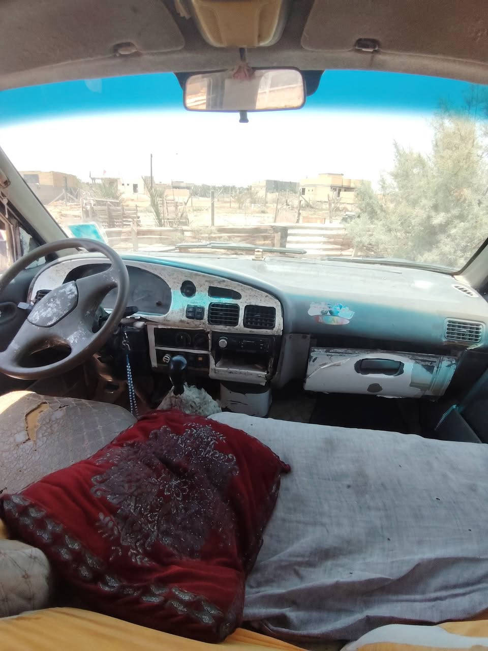 سلام عليكم عدي هاي لبريجو للبيع موديل ٩٨ مكينه وكير وحداديه وكسن شرط ولكشر بلادي بس بيه خياسات بصيطه دواخل بلادي المكان سماوه سعر ٣٥ صافي كله وراي ولعده سياره مراوس راوس حسب القناعه وهاذه رقمي ***********
