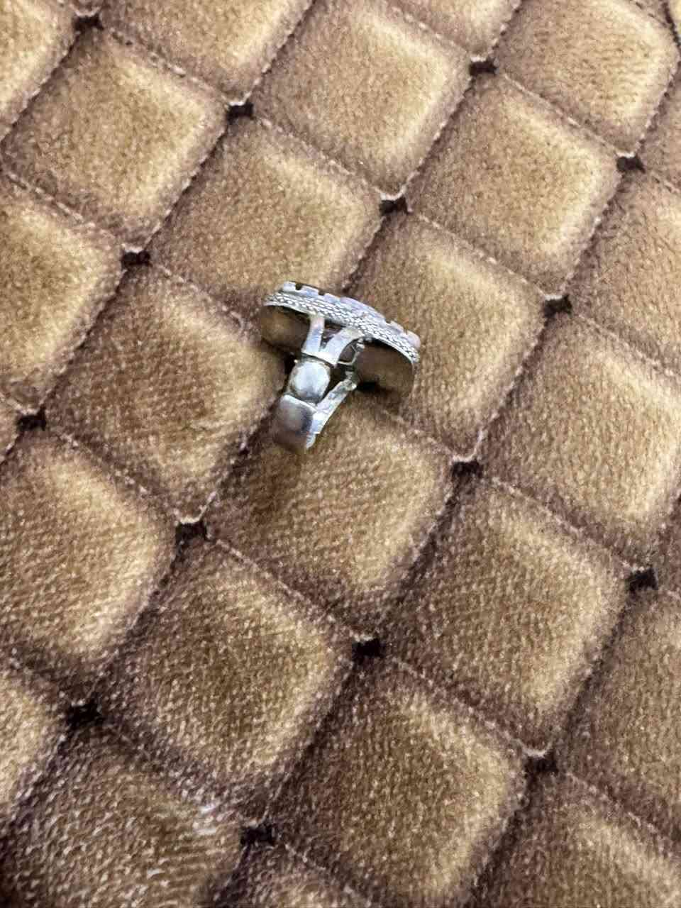 جزع يماني مخروم


**إذا كنت صاحب هذا الإعلان وتريد حذفه لأي سبب، رجاءا أرسل رسالة إلى الدعم الفني**