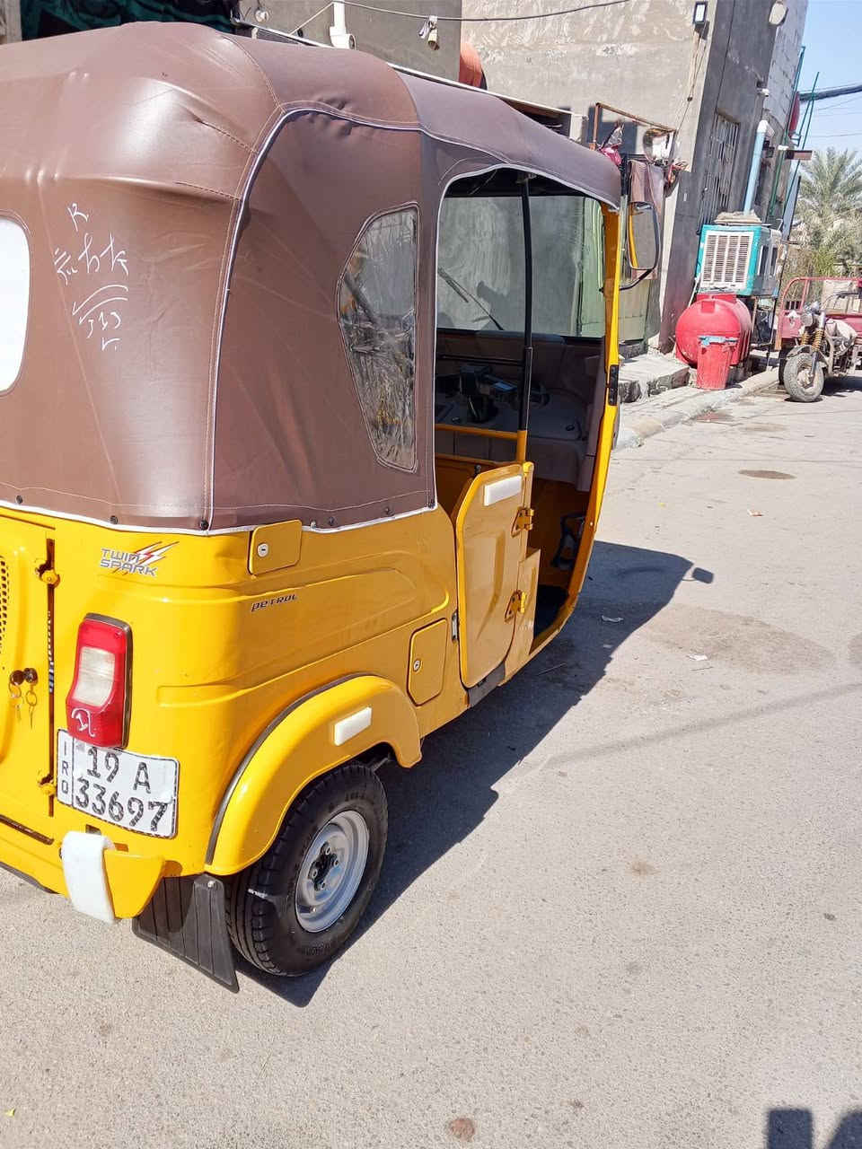 سلام عليكم تكتك للبيع موديل 21 كفالة فقط بارد يم البكلايت لا صبغ ولا معجون رقم كربلاء مكلف للنشر/***********
