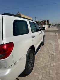 للبيع فقط السعر (١٤٨) الموصفات 👇 تيوتا سيكويا بسمي مشروع وطني   موصفات...