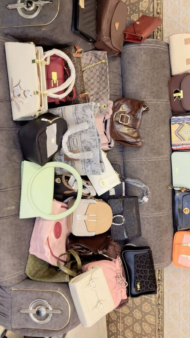 حقائب نسائي الماني جديد غير مستخدم السعر ١٠٠٠٠


**إذا كنت صاحب هذا الإعلان وتريد حذفه لأي سبب، رجاءا أرسل رسالة إلى الدعم الفني**