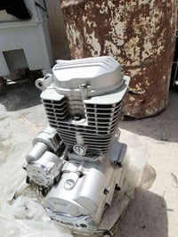 شباب مكينه 200شغاله . …رقم .07875063961