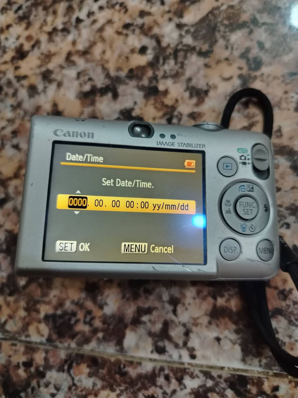 CANON IXUS 110I کامیره
10.0 ميجابكسل

صور والفيديو

تصوير متنوعة بما في ذلك الماكرو

ملحقات شاحن وبطرية

السعر 65


**إذا كنت صاحب هذا الإعلان وتريد حذفه لأي سبب، رجاءا أرسل رسالة إلى الدعم الفني**