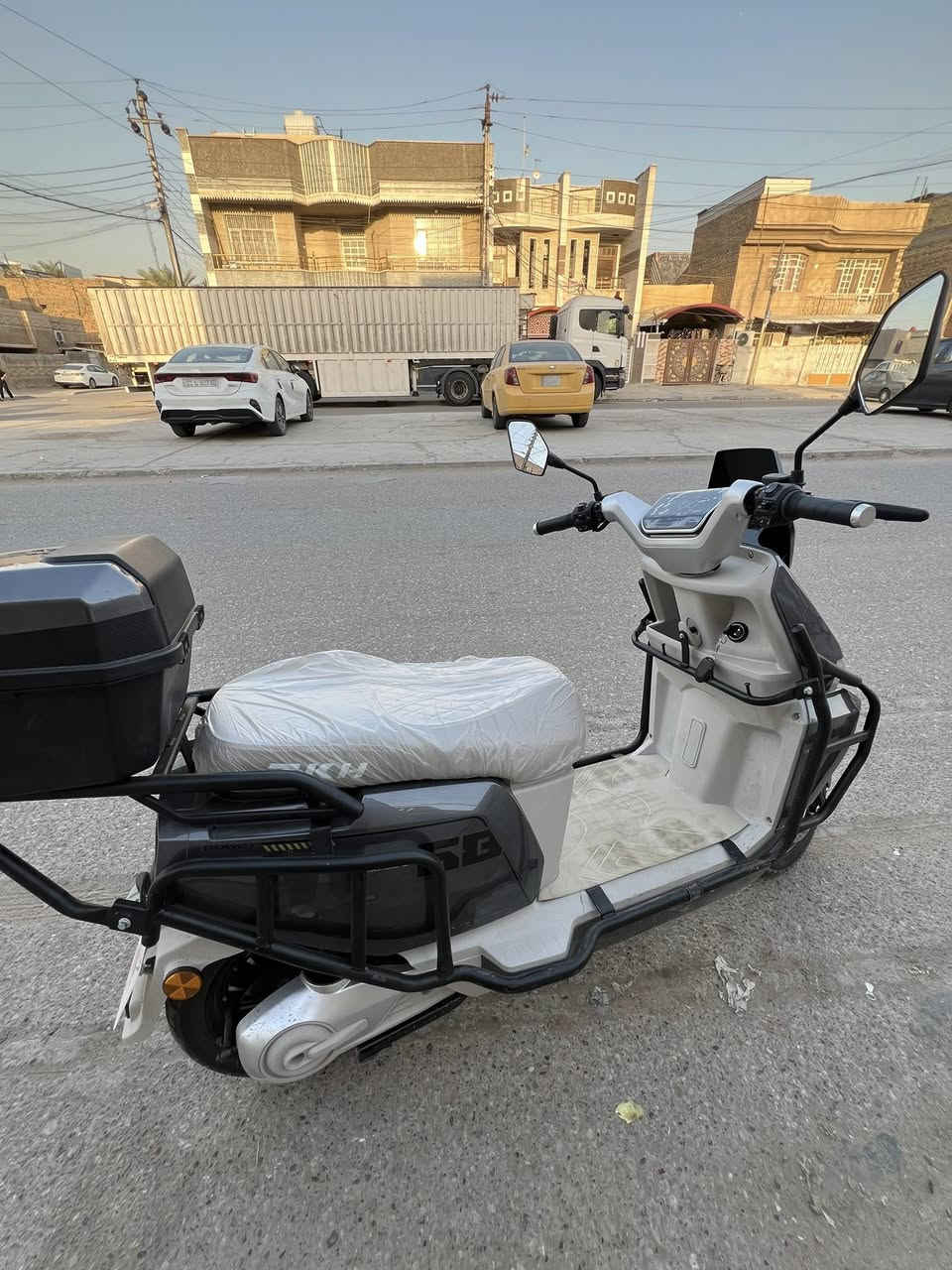 سلام عليكم 
دراجة ليما كراون 2026 
زيرو ماشية شي بسيط جداً
مواصفات رائعة وتخبل 
السعر 1.500.000 وبيها مجال بسيط مكاني الشعب 
للاتصال ***********
