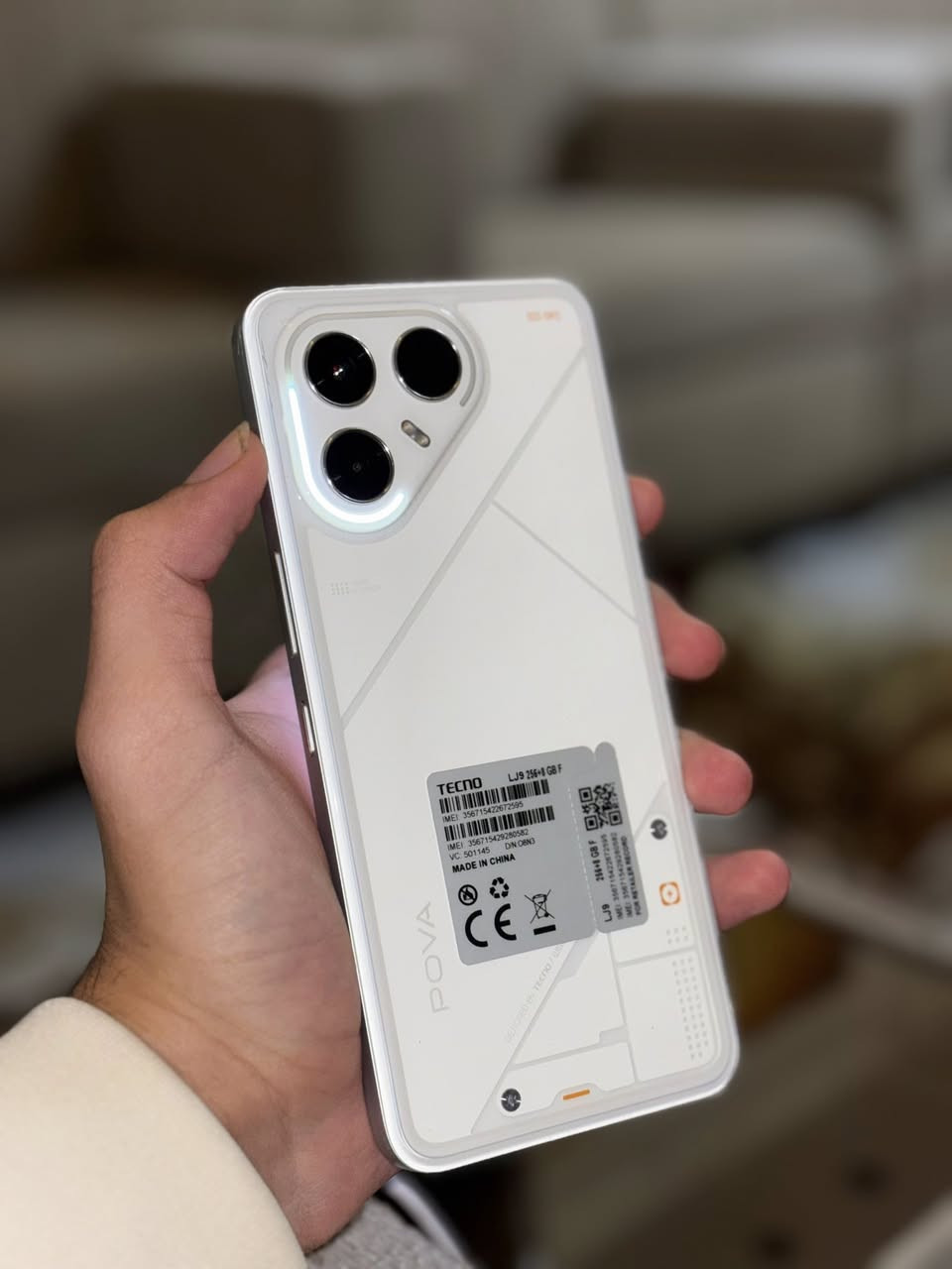 تكنو بوفا 7 الترا ✨

🧨 الأحدث من Tecno بمواصفات استثنائية

📱المعالج : Mediatek Dimensity 8350 Ultimate
💾 الذاكرة : 256 جيجابايت الرام 8 جيجابايت
📷 الكاميرا : 108 + 8 ميجابكسل
💾 الشاشة : 6.67 بوصة - 144 هرتز - AMOLED
🔋البطارية : 6000 مللي أمبير - 70 واط 

➖➖➖➖➖➖➖➖➖➖➖

كامل ملحقات العنوان بغداد ومتوفر توصيل للرمادي السعر 450 وبي مجال ***********
