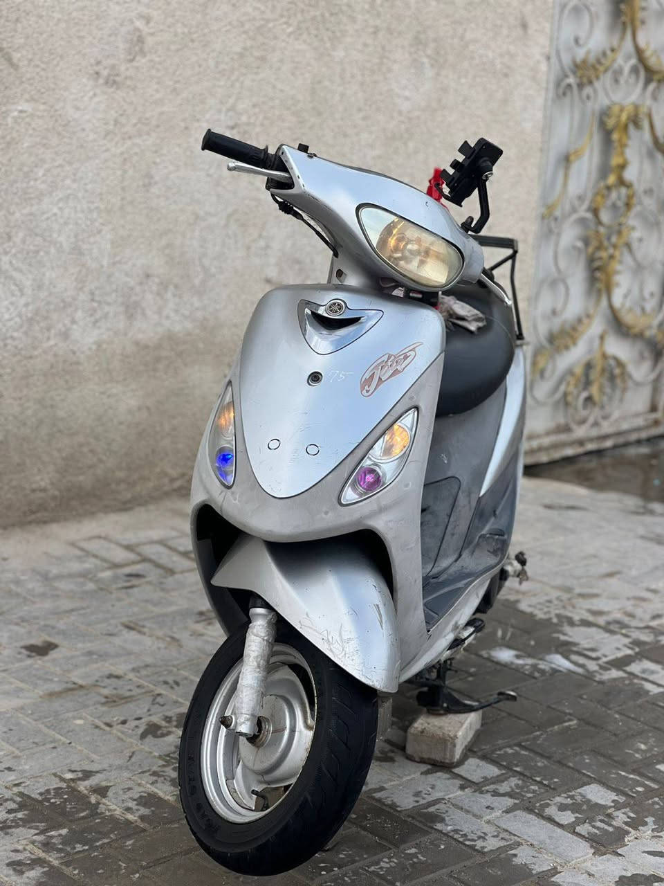 السلام عليكم شباب ماكس قجمه كفاله مامفتوحه كهربائيات كلهه شغاله سلف هندر باتري كله شغال ماناقصهه اي شي شغل وطلع مامتعوبه دراجه سعر 675 وبيهه مجال عنوان ياسين خريبط رقمي *********** شغال واتساب شريحه
